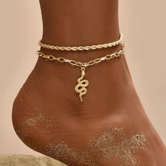 NWOT - Set of 2 Gold Tone Anklets - Rope Chain & Chain with Snake Pendant - Picture 3 of 7